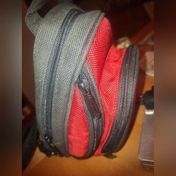 Nintendo Gameboy Advance SP In Silver BUNDLE see description - Picture 10 of 11